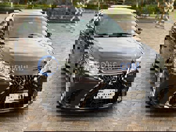 لكزس سيارات مستعملة للبيع لكزس سيارات مستعملة للبيع