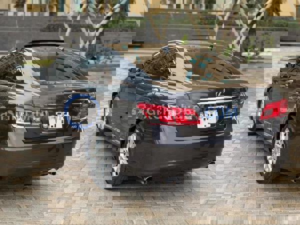 لكزس سيارات مستعملة للبيع لكزس سيارات مستعملة للبيع