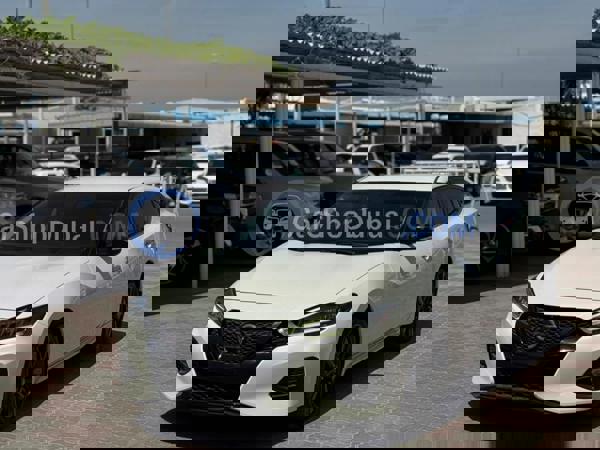 نيسان سيارات مستعملة للبيع