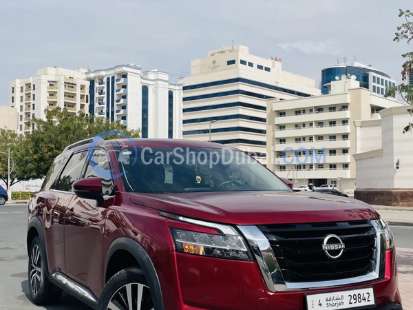 نيسان سيارات مستعملة للبيع