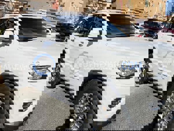 جيب سيارات مستعملة للبيع جيب سيارات مستعملة للبيع