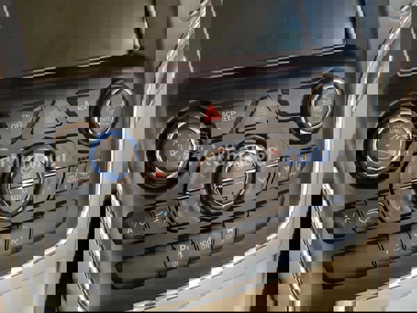 جيب سيارات مستعملة للبيع جيب سيارات مستعملة للبيع