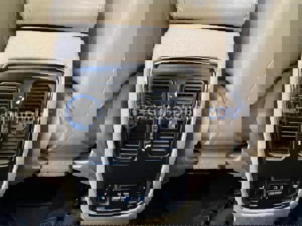 جيب سيارات مستعملة للبيع جيب سيارات مستعملة للبيع