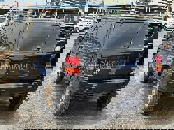 جيب سيارات مستعملة للبيع جيب سيارات مستعملة للبيع