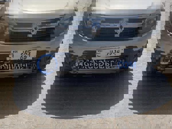 رينو سيارات مستعملة للبيع