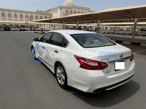 نيسان سيارات مستعملة للبيع نيسان سيارات مستعملة للبيع