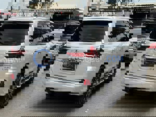 لكزس سيارات مستعملة للبيع لكزس سيارات مستعملة للبيع