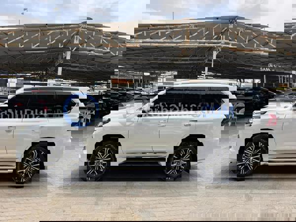 لكزس سيارات مستعملة للبيع لكزس سيارات مستعملة للبيع